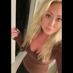 Meet your Posher, Liza